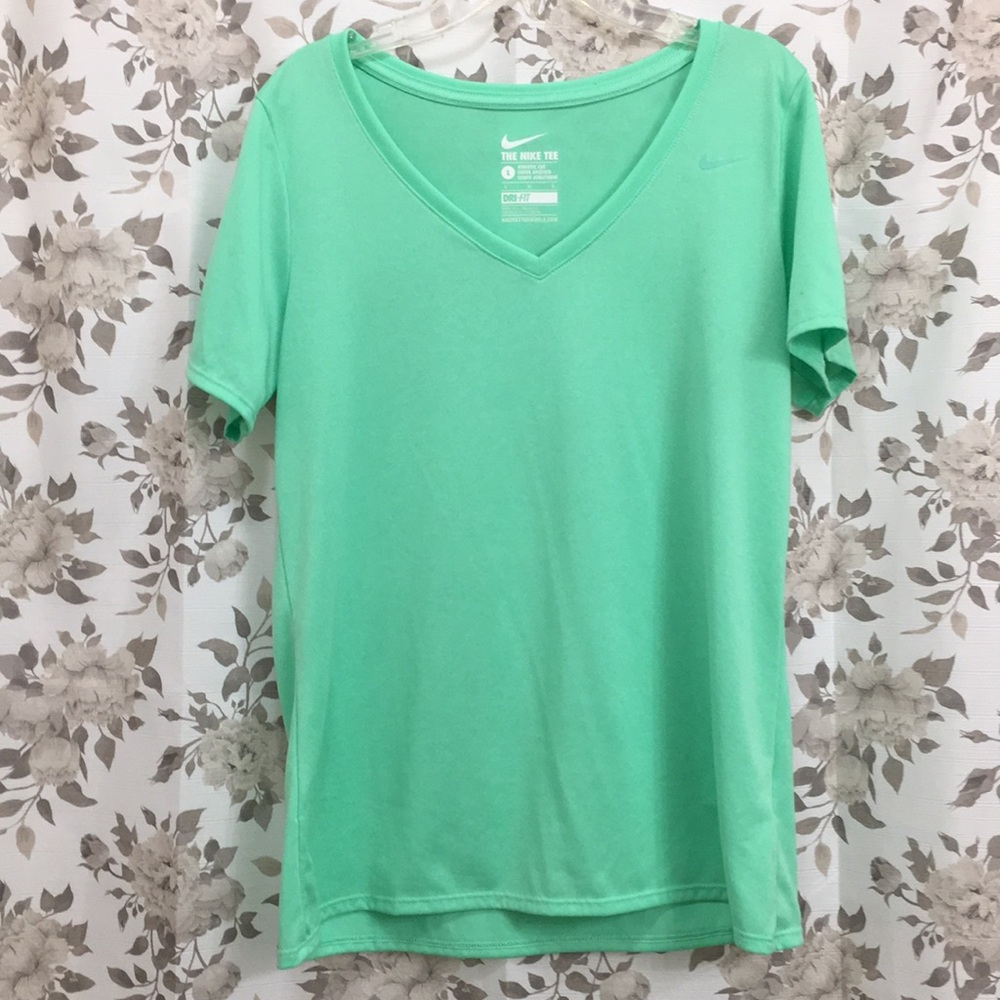 Green Nike Dri-Fit V neck Tee Size L NWOT